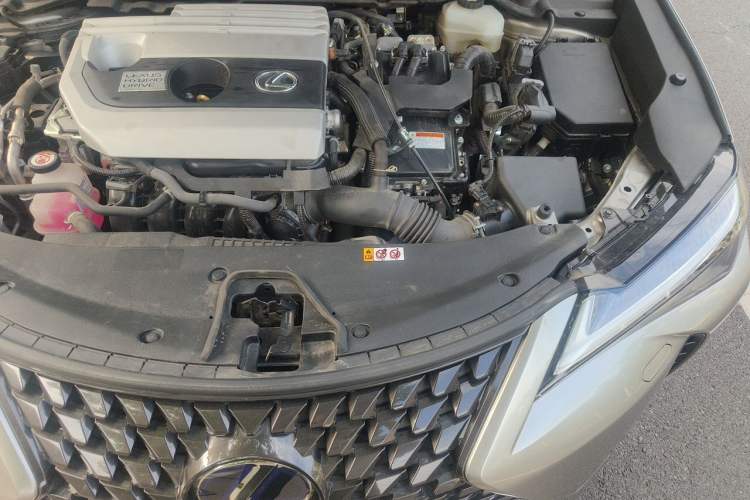Used Lexus UX 2020 260h Explore & Enjoy Edition Engine Bay Left
