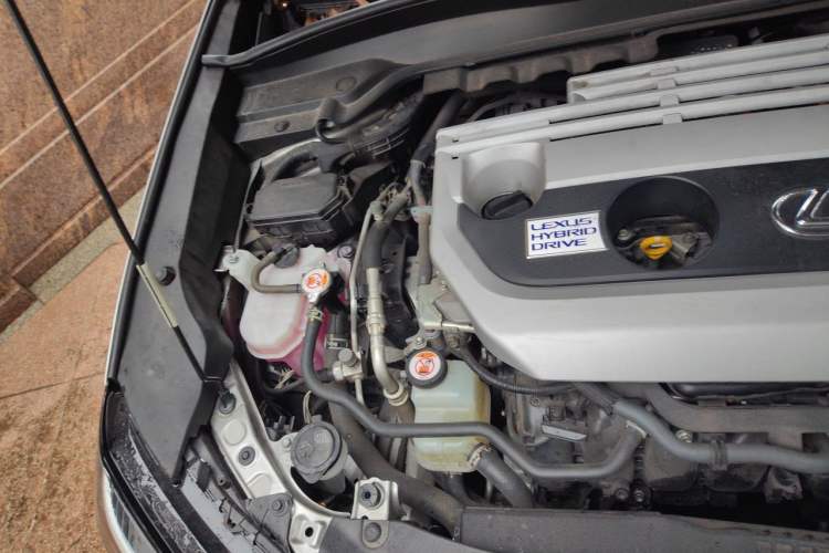 Used Lexus UX 2020 260h Explore & Adventure Edition Engine Bay Right