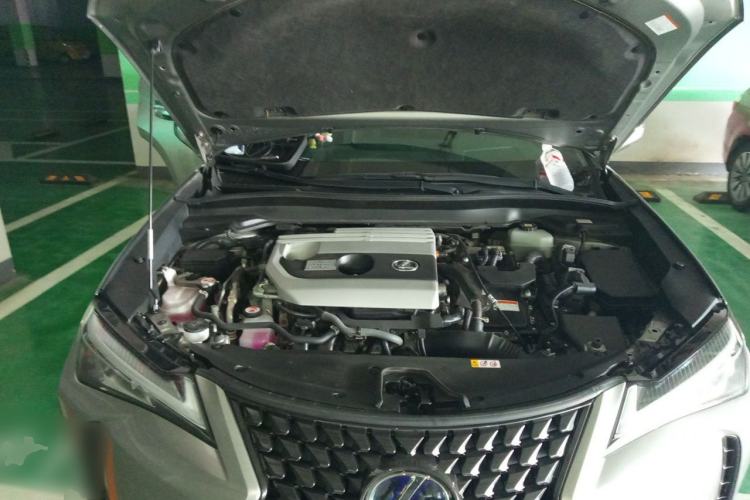 Used Lexus UX 2020 260h Explore & Adventure Edition Engine Bay