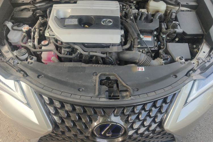 Used Lexus UX 2020 260h Explore & Enjoy Edition Engine Bay