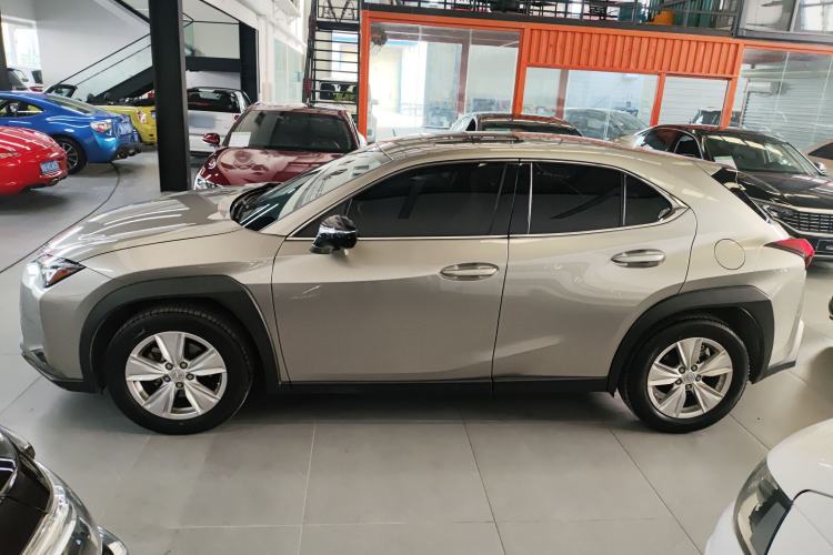 Used Lexus UX 2020 200 Special Edition Exterior 3