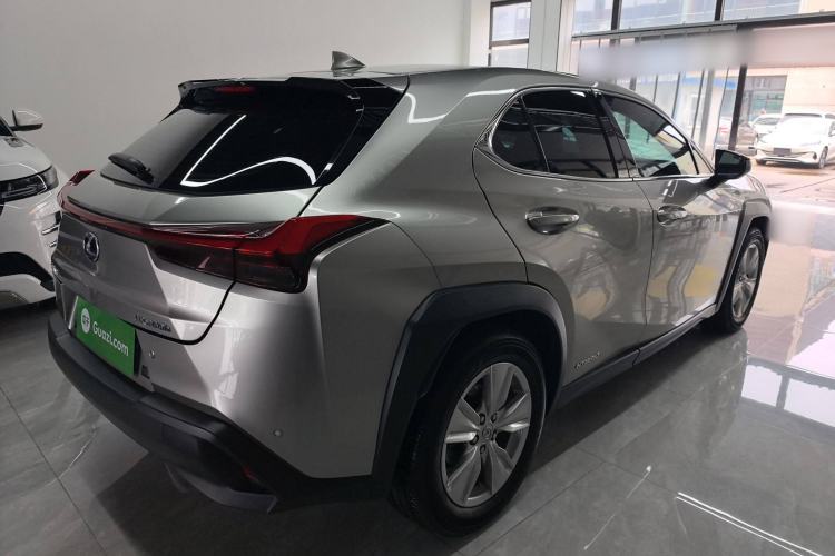 Used Lexus UX 2020 260h Explore & Adventure Edition Exterior 3