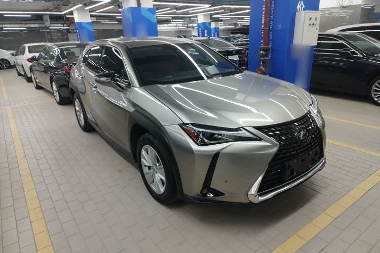 Used Lexus UX 2020 260h Explore & Adventure Edition Front Right 45 Deg