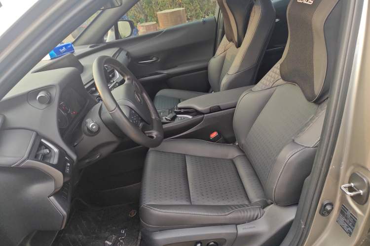 Used Lexus UX 2020 260h Explore & Adventure Edition Left Front Seat