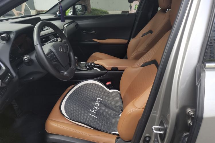 Used Lexus UX 2020 260h Explore & Adventure Edition Left Front Seat