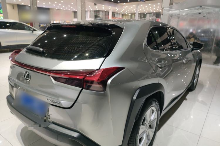 Used Lexus UX 2020 200 Special Edition Rear Right 45 Deg
