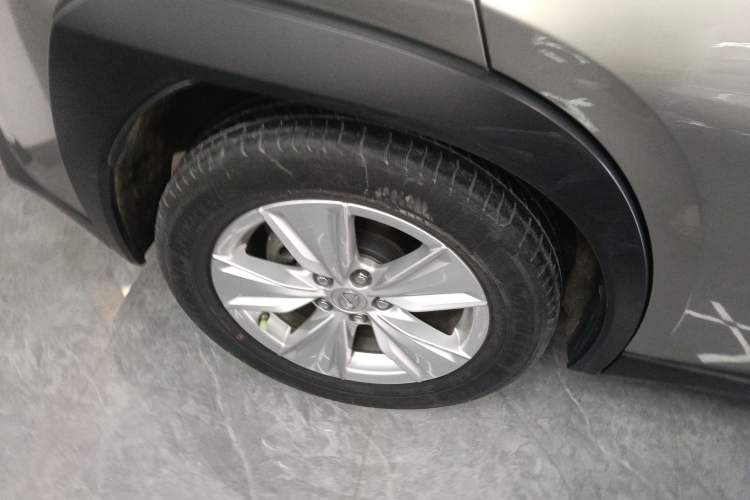 Used Lexus UX 2020 200 Special Edition Right Rear Wheel Hub