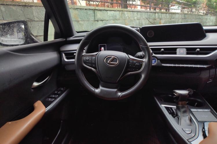 Used Lexus UX 2020 260h Explore & Adventure Edition Steering Wheel