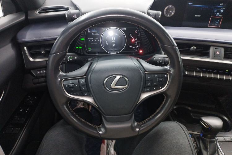 Used Lexus UX 2020 260h Explore & Adventure Edition Steering Wheel