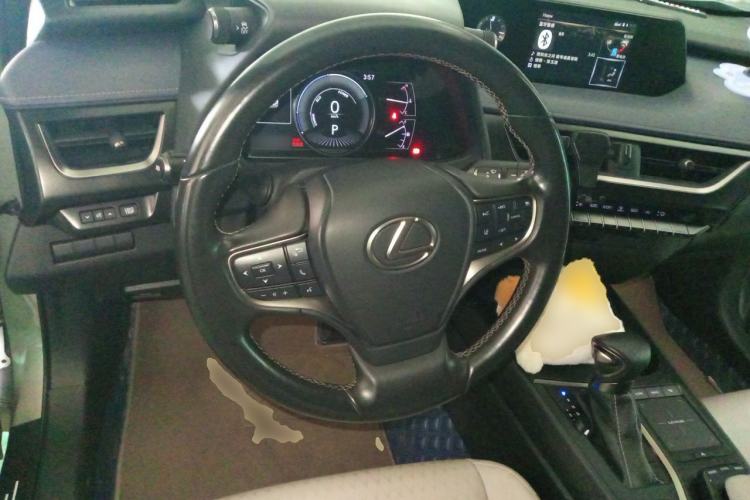 Used Lexus UX 2020 260h Explore & Adventure Edition Steering Wheel