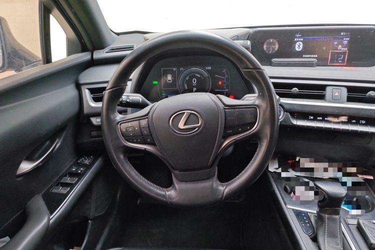 Used Lexus UX 2020 260h Explore-Cool Edition Steering Wheel