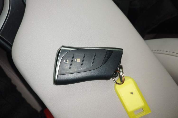 Used Lexus UX 2020 260h Explore & Adventure Edition Vehicle Key