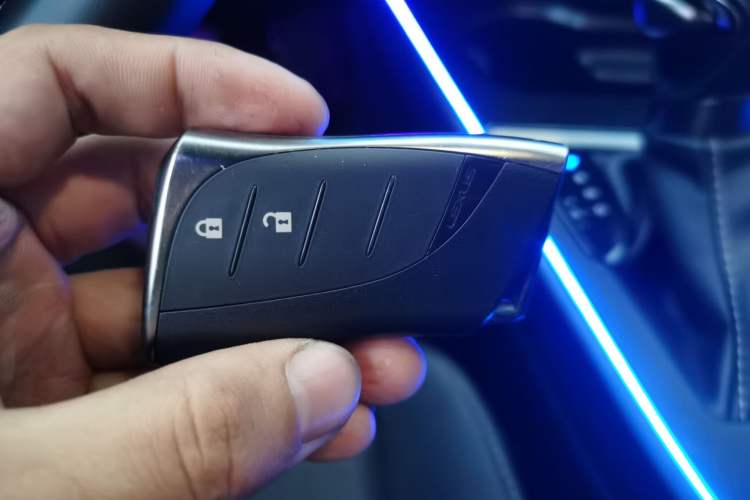 Used Lexus UX 2020 260h Explore & Adventure Edition Vehicle Key