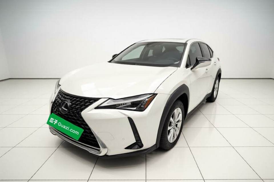 Lexus UX 2020