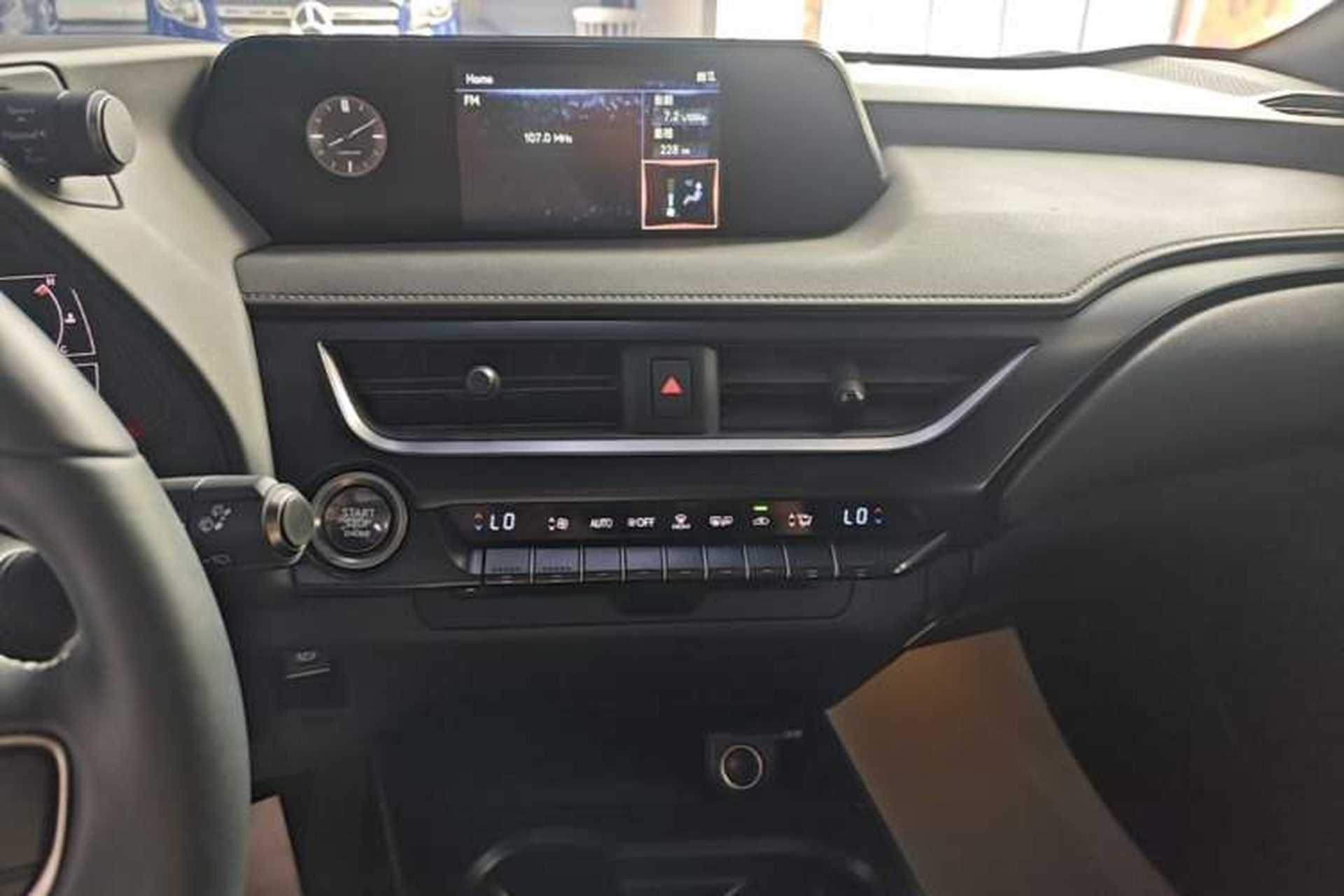 Used Lexus UX 2020 200 Special Edition Audio And AC Panel