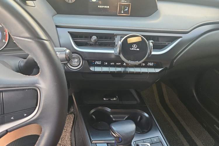 Used Lexus UX 2020 200 Special Edition Audio And AC Panel