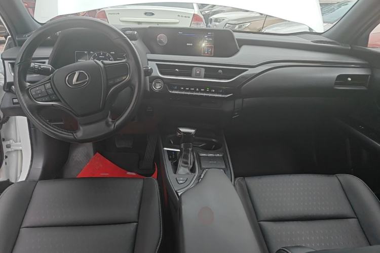 Used Lexus UX 2020 200 Special Edition Center Console