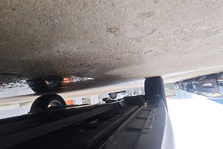 Used Lexus UX 2020 260h Explore & Adventure Edition Chassis Front Right