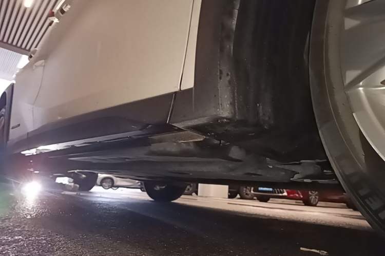 Used Lexus UX 2020 260h Explore & Adventure Edition Chassis Front Right