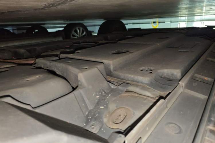 Used Lexus UX 2020 260h Explore-Cool Edition Chassis Rear Left