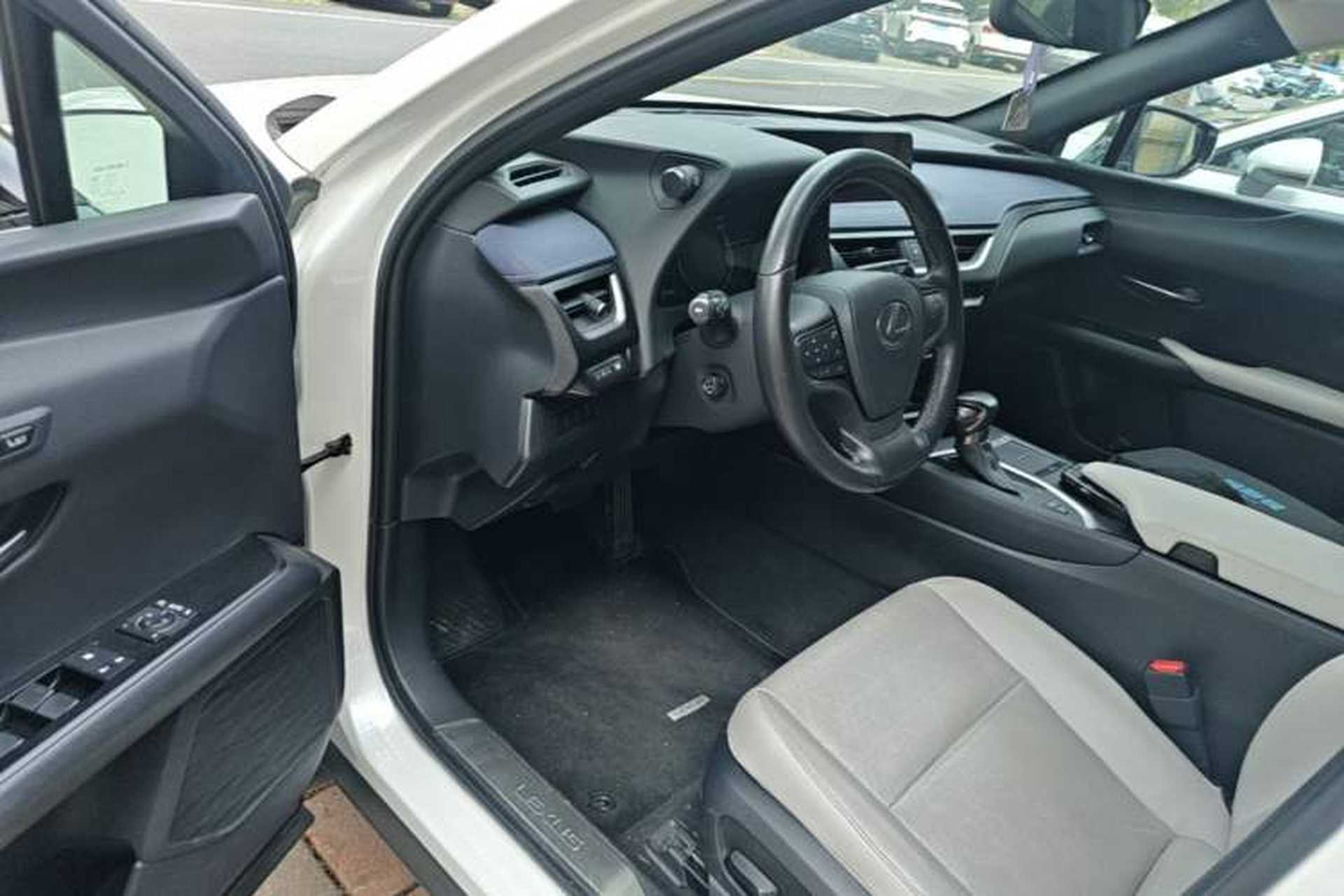 Used Lexus UX 2020 260h Explore & Enjoy Edition Driver Seat