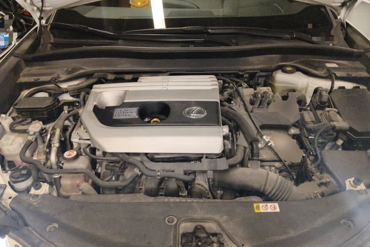 Used Lexus UX 2020 260h Explore & Adventure Edition Engine Bay