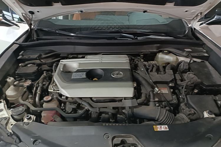 Used Lexus UX 2020 260h Explore-Cool Edition Engine Bay