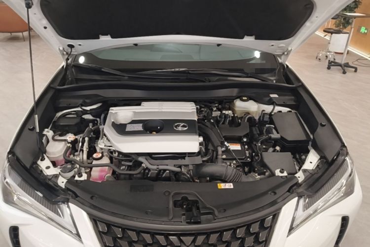 Used Lexus UX 2020 260h Explore & Adventure Edition Engine Bay