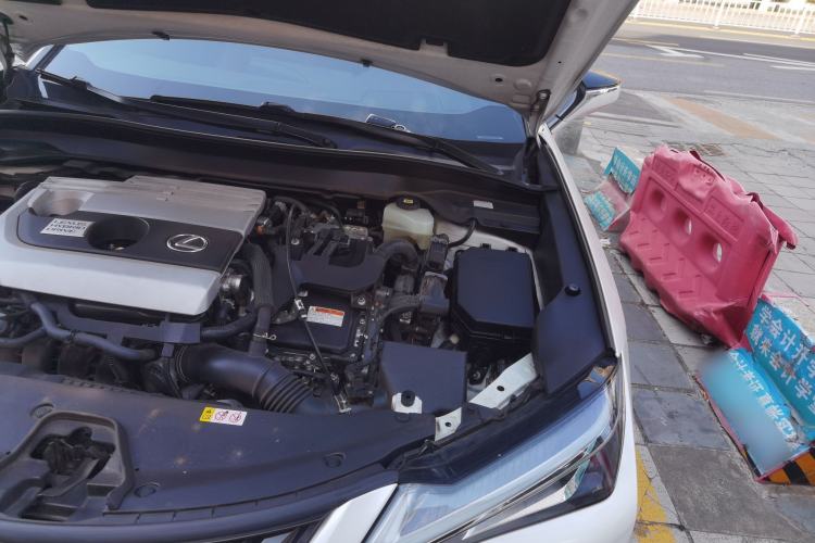 Used Lexus UX 2020 260h Explore & Adventure Edition Engine Bay Left