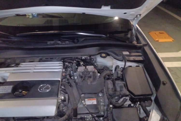 Used Lexus UX 2020 260h Explore & Adventure Edition Engine Bay Left