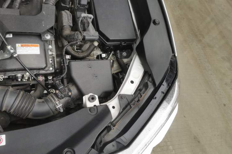 Used Lexus UX 2020 260h Explore-Cool Edition Engine Bay Left