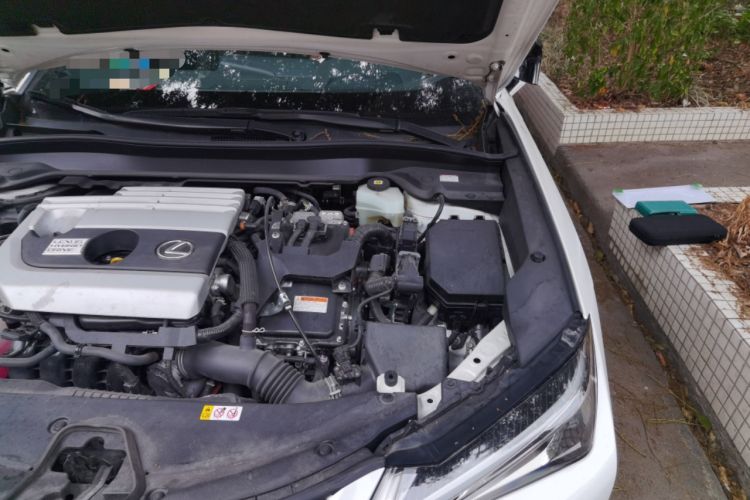 Used Lexus UX 2020 260h Explore & Adventure Edition Engine Bay Left