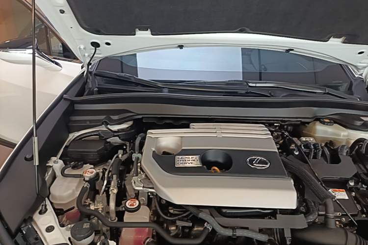 Used Lexus UX 2020 260h Explore & Adventure Edition Engine Bay Right