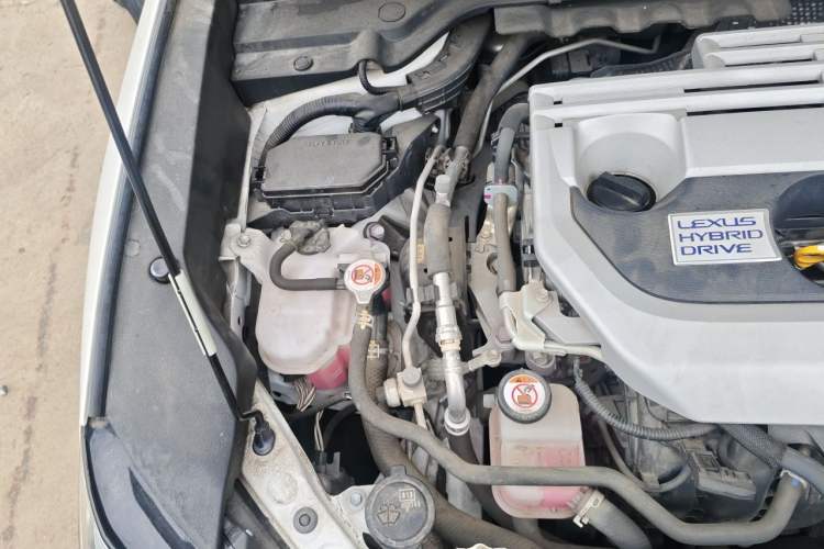 Used Lexus UX 2020 260h Explore & Adventure Edition Engine Bay Right