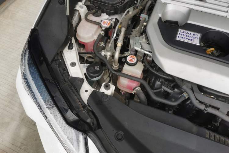 Used Lexus UX 2020 260h Explore-Cool Edition Engine Bay Right