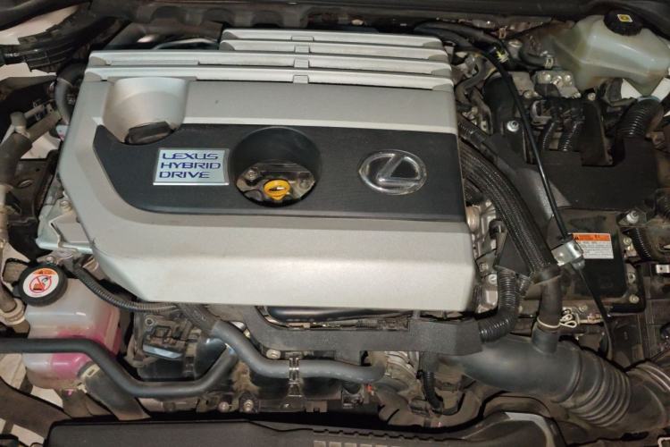 Used Lexus UX 2020 260h Explore-Cool Edition Engine Bay