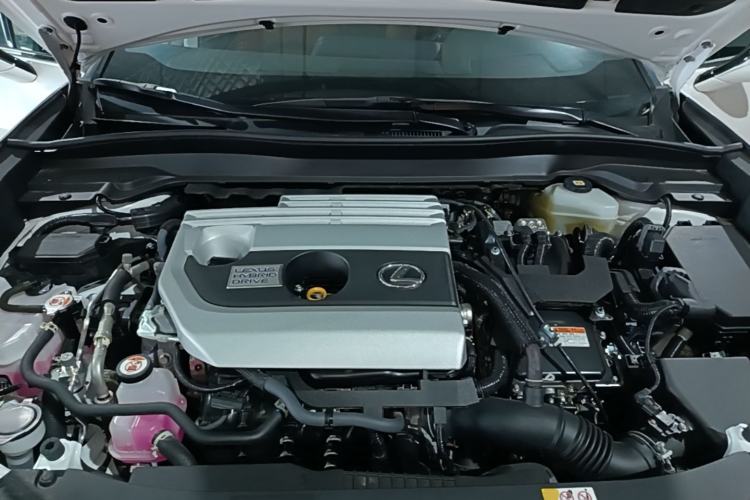 Used Lexus UX 2020 260h Explore & Adventure Edition Engine Bay