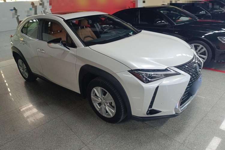 Used Lexus UX 2020 260h Explore & Adventure Edition Exterior 2
