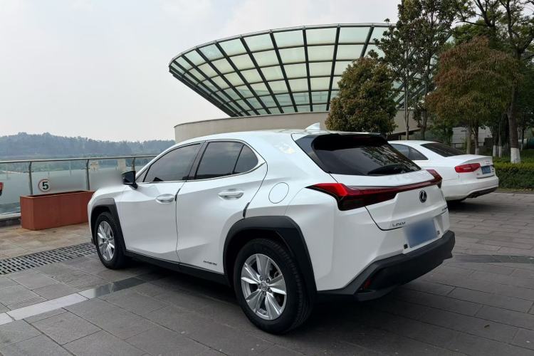 Used Lexus UX 2020 260h Explore-Cool Edition Exterior 2