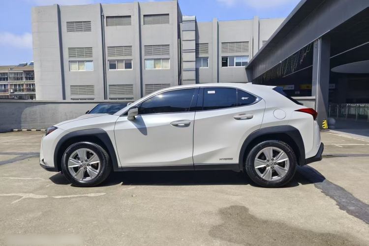 Used Lexus UX 2020 260h Explore-Cool Edition Exterior 3