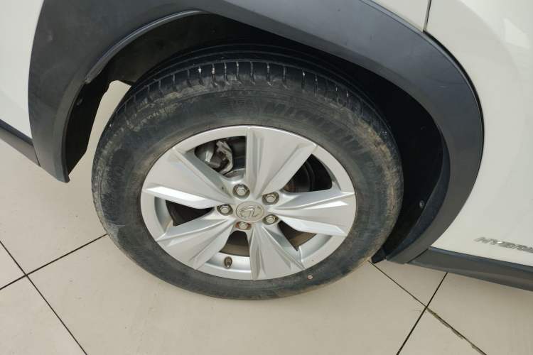 Used Lexus UX 2020 260h Explore & Adventure Edition Exterior 5