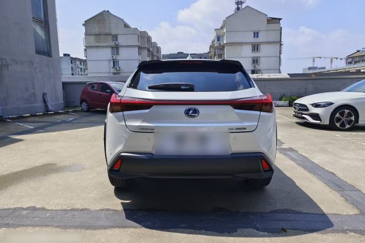 Used Lexus UX 2020 260h Explore-Cool Edition Exterior 5