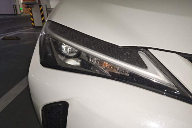 Used Lexus UX 2020 200 F SPORT Version Exterior 6