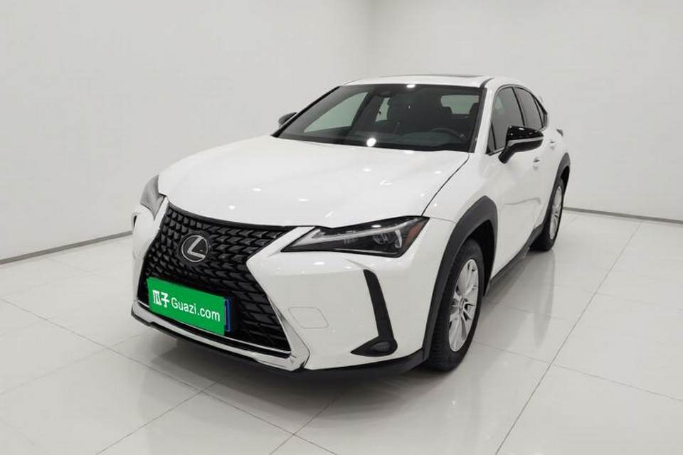 Lexus UX 2020