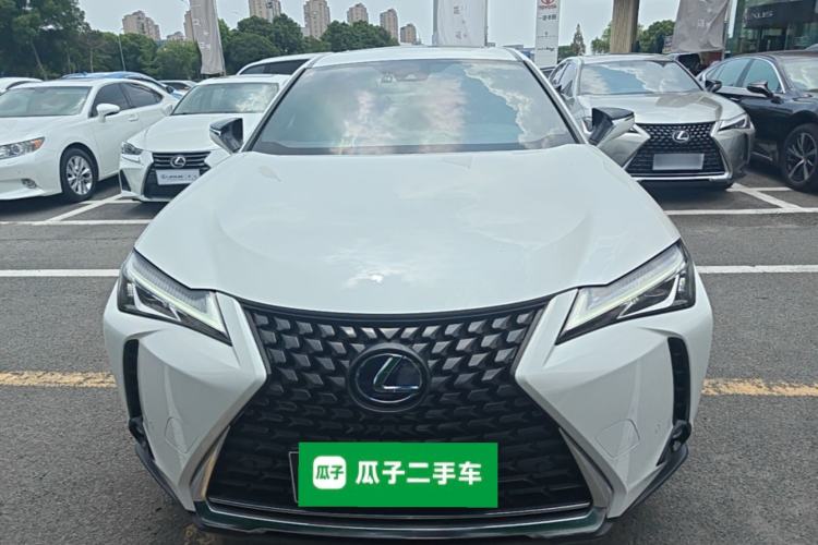 Used Lexus UX 2020 260h Explore & Adventure Edition Front