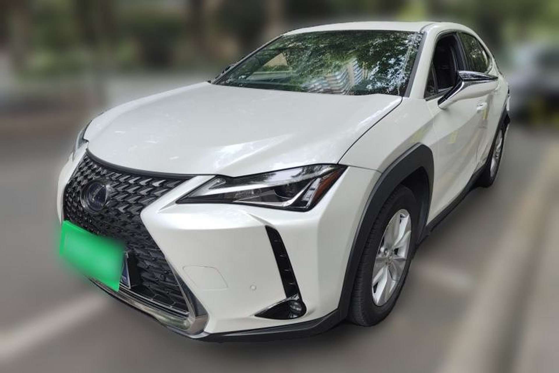 Used Lexus UX 2020 260h Explore & Adventure Edition Front Left 45 Deg