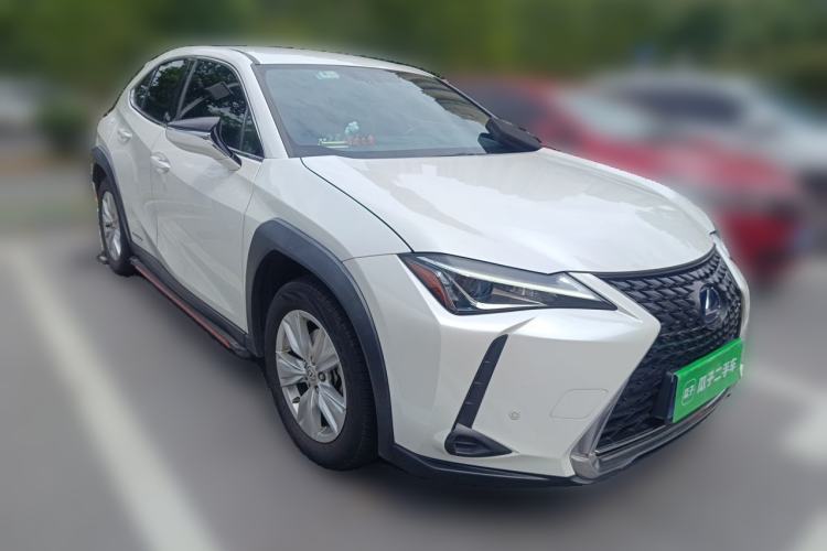 Used Lexus UX 2020 260h Explore-Cool Edition Front Right 45 Deg