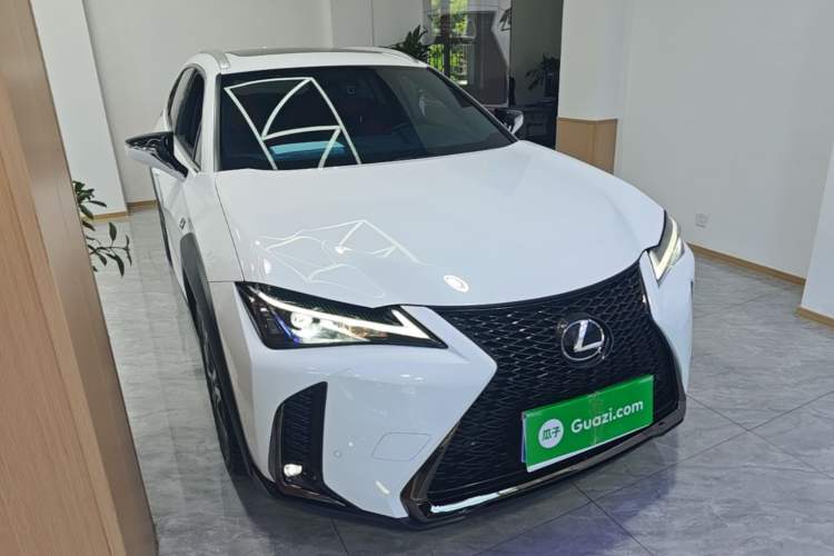 Used Lexus UX 2020 Revised Version 200 F SPORT Edition Front Right 45 Deg