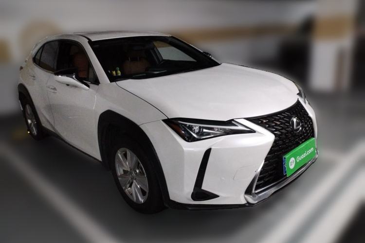 Used Lexus UX 2020 200 Special Edition Front Right 45 Deg
