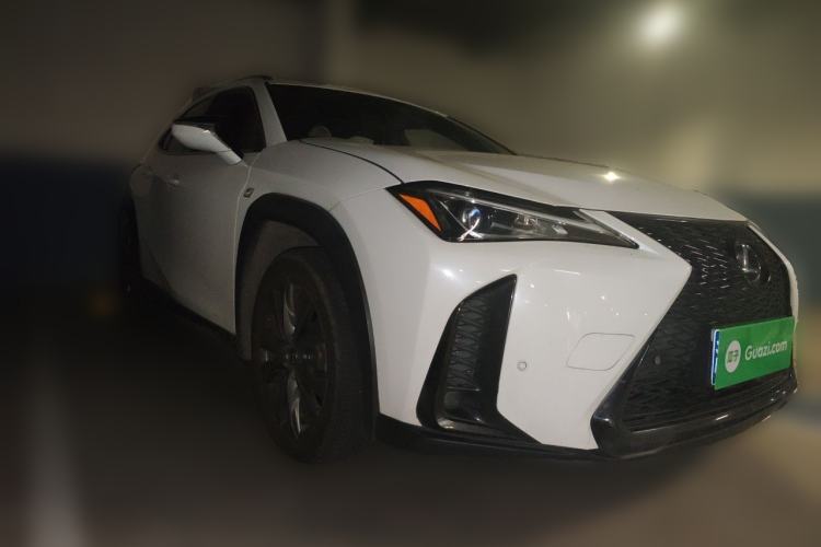 Used Lexus UX 2020 200 F SPORT Version Front Right 45 Deg